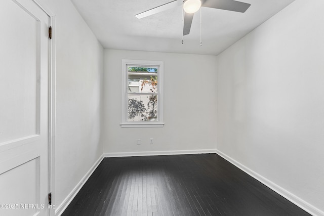 431 W 62nd St, Jacksonville, FL 32208 - unfurnished room with dark wood-style floors and a ceiling fan