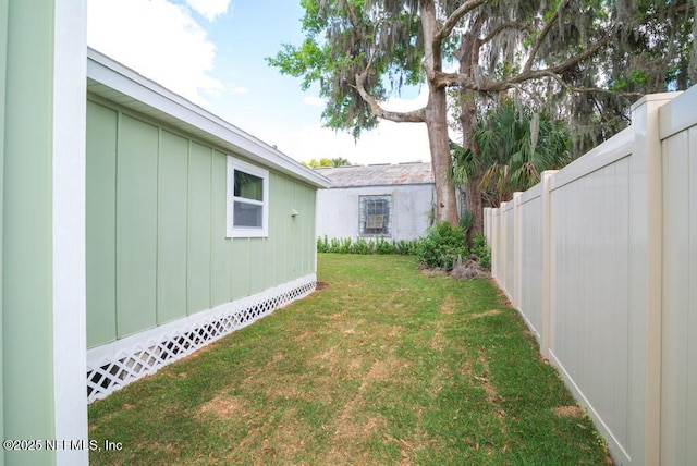 209 N 7th St, Palatka, FL 32177 - view of yard
