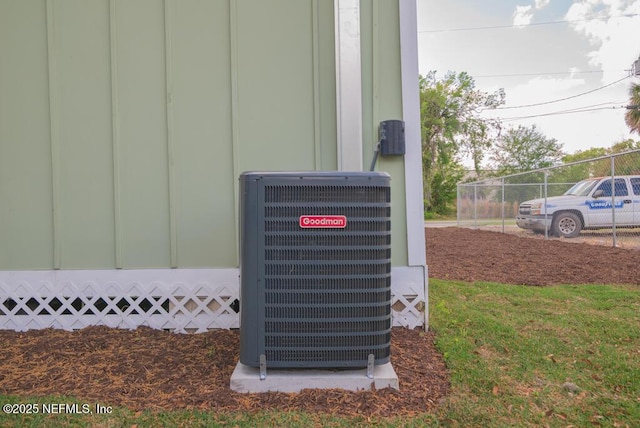 209 N 7th St, Palatka, FL 32177 - exterior view of a central air condition unit