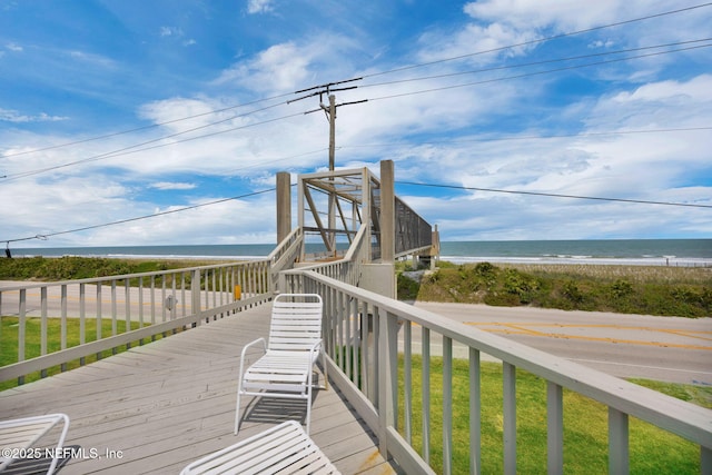 107 Hammock Cir, Saint Augustine, FL 32084 - surrounding community with view of water and beach