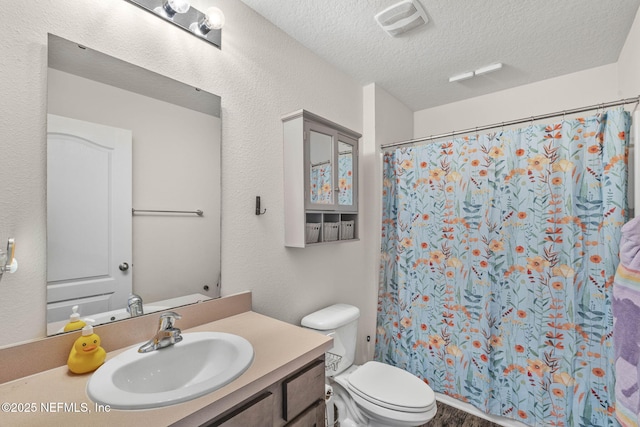 4433 Warm Springs Way, Middleburg, FL 32068 - full bath with a textured ceiling, vanity, and a shower with curtain