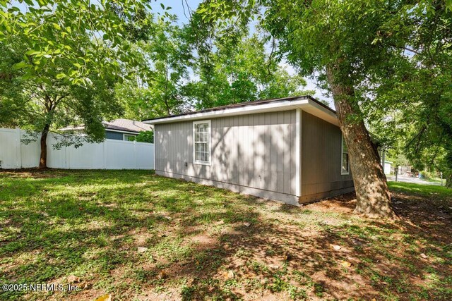 5522 Paris Ave, Jacksonville, FL 32209 - view of side of home