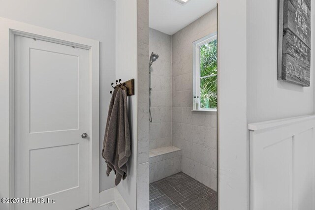 791 Paradise Ln, Atlantic Beach, FL 32233 - full bath with tiled shower