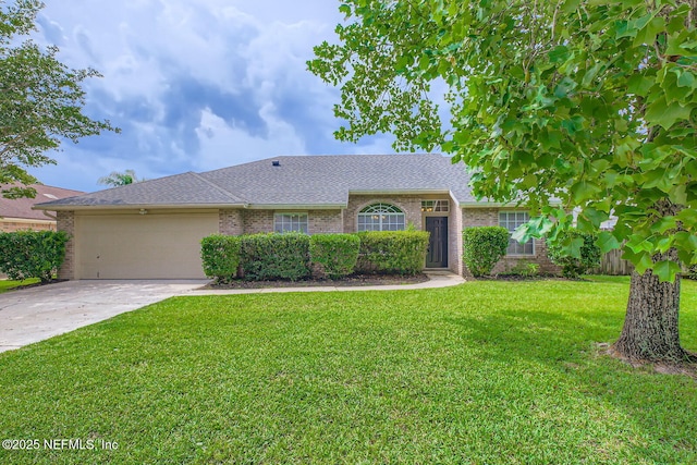 3213 Grand Teton Dr, Middleburg, FL 32068 - photo 1