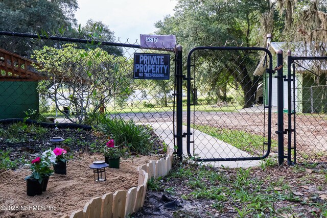 5817 S Crater Lake Cir, Keystone Heights, FL 32656 - photo 10