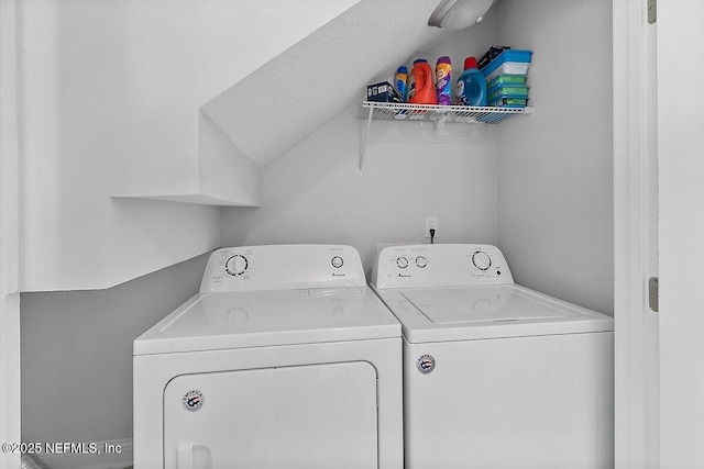 850 Bruen St, Saint Augustine, FL 32084 - laundry room with washing machine and clothes dryer
