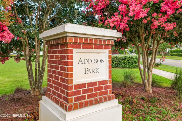 91 Paradise Valley Dr, Ponte Vedra, FL 32081 - community sign featuring a yard