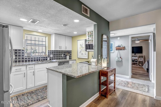 8602 Colony Pine Cir W, Jacksonville, FL 32244 - photo 11