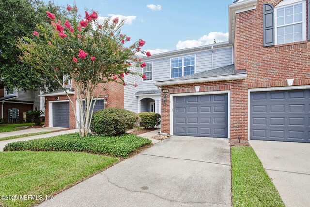 13301 Stone Pond Dr, Jacksonville, FL 32224 - photo 1