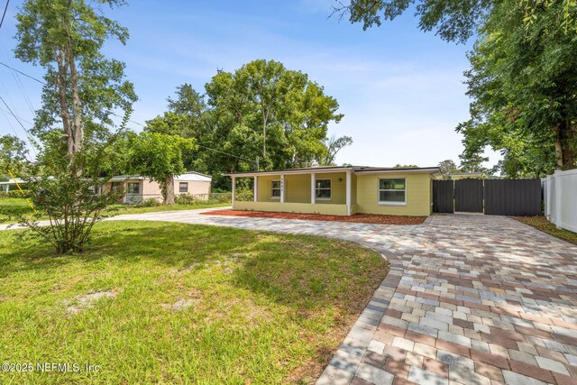 1901 Forest Hills Rd, Jacksonville, FL 32208 - view of ranch-style home