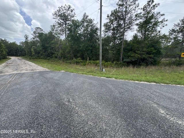 201 Hernando Dr, Florahome, FL 32140