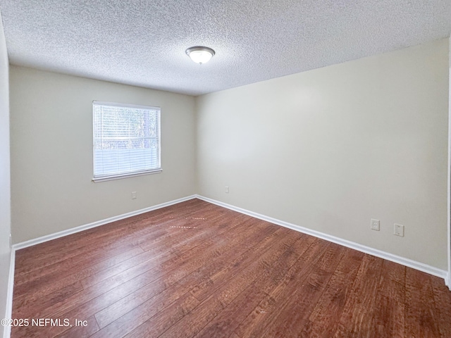 8926 Chambore Dr, Jacksonville, FL 32256 - photo 15