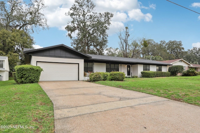 5403 Whitney St, Jacksonville, FL 32277 - photo 1
