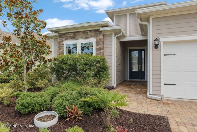 37 Tobago Ln, Saint Augustine, FL 32092 - property entrance featuring stone siding