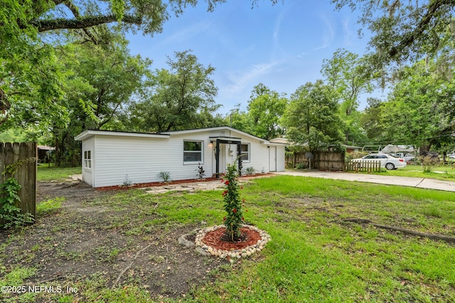 3530 Shadow St, Jacksonville, FL 32254 - photo 2