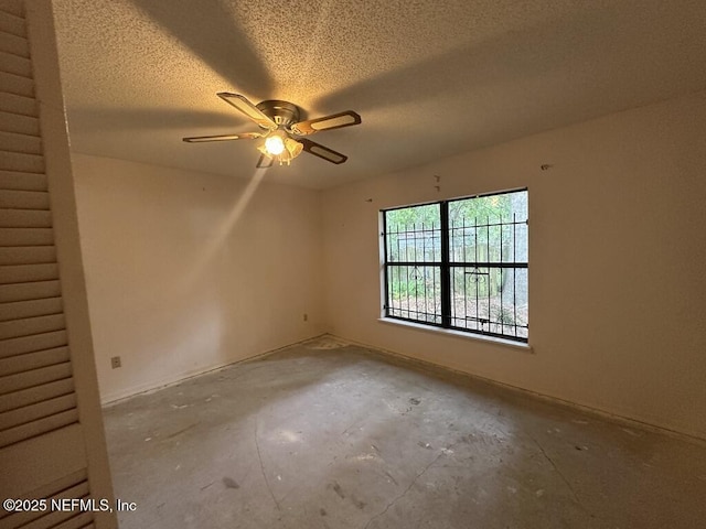 545 Ash St, Orange Park, FL 32073 - photo 8