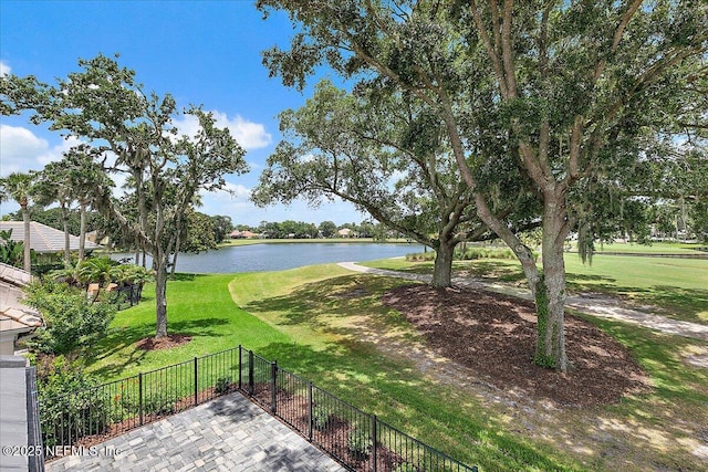 172 Laurel Ln, Ponte Vedra Beach, FL 32082 - view of green lawn featuring a water view and golf course view