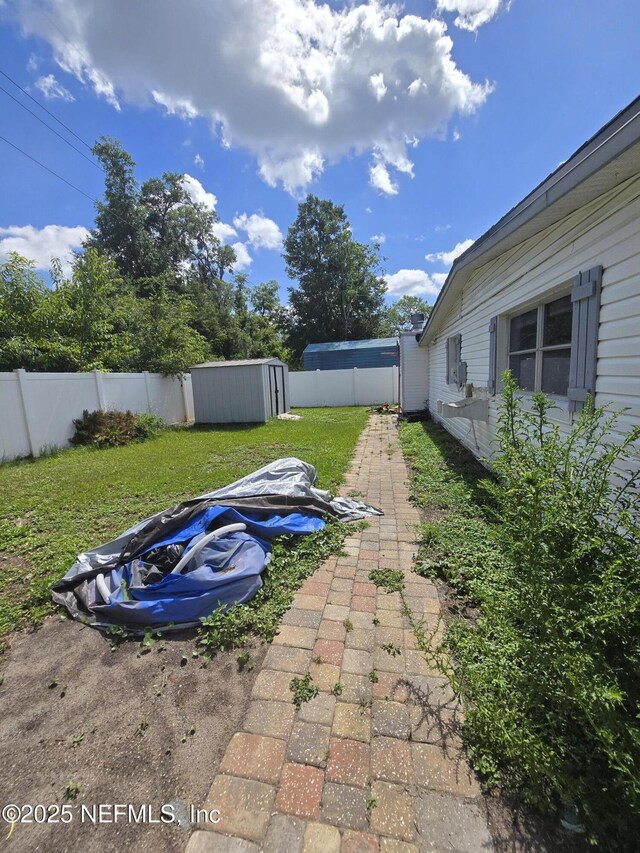 7717 Knoll Dr N, Jacksonville, FL 32221 - photo 20