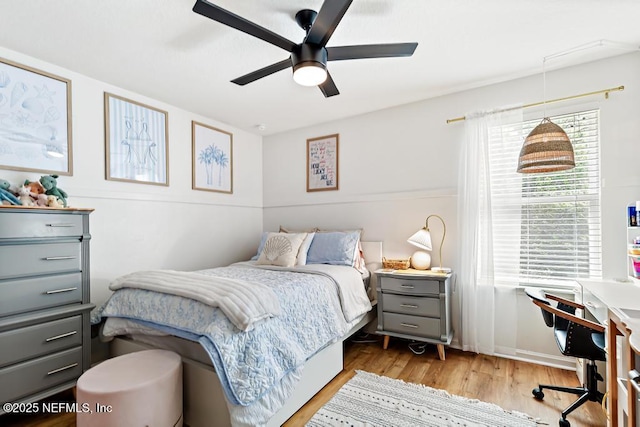 190 Colorado Springs Way, Saint Augustine, FL 32092 - bedroom with an office area, wood finished floors, and ceiling fan