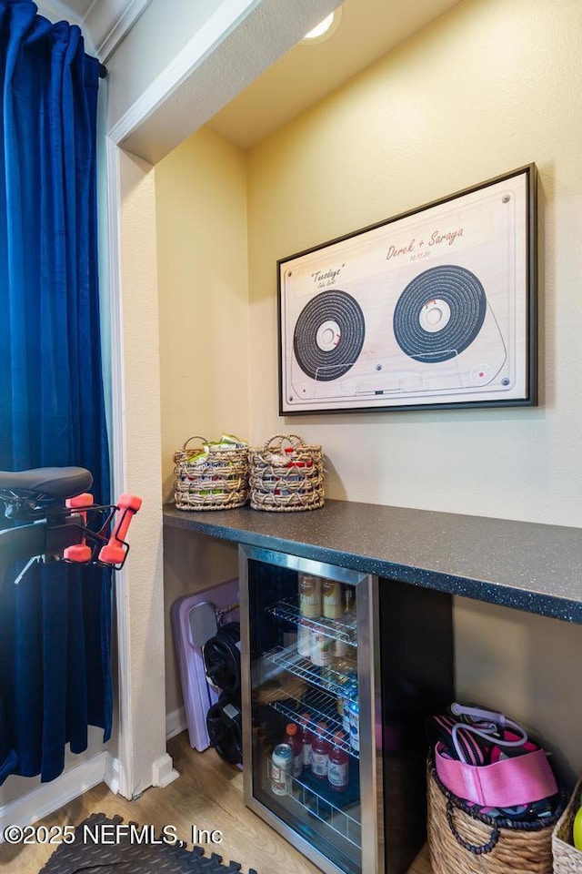 190 Colorado Springs Way, Saint Augustine, FL 32092 - detailed view of wine cooler, wood finished floors, and a bar