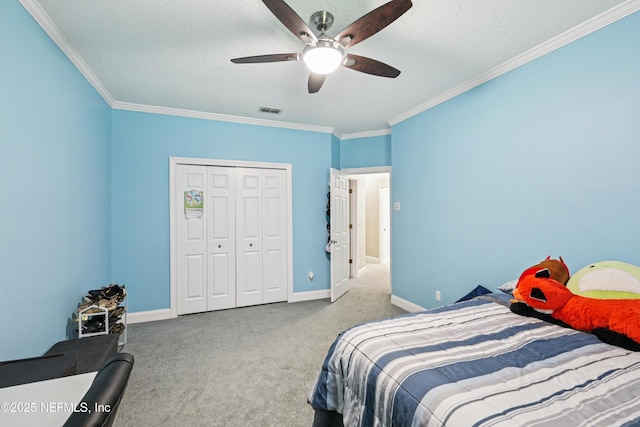 1288 Creek Bend Rd, Saint Johns, FL 32259 - carpeted bedroom featuring crown molding, a textured ceiling, a closet, and ceiling fan
