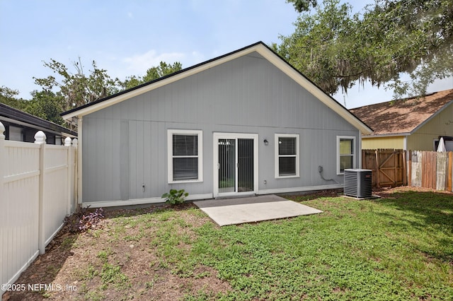 1359 Cove Landing Dr, Jacksonville, FL 32233 - back of property featuring a fenced backyard and a patio