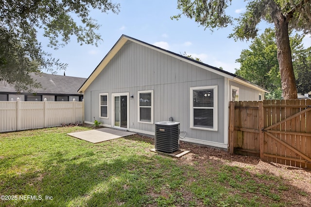 1359 Cove Landing Dr, Jacksonville, FL 32233 - back of house featuring a patio area and a fenced backyard