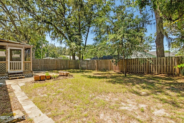 112 S 14th St, Fernandina Beach, FL 32034 - view of fenced backyard