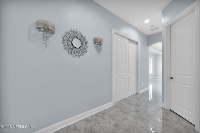452 Deer Valley Dr, Ponte Vedra, FL 32081 - hall featuring arched walkways and baseboards