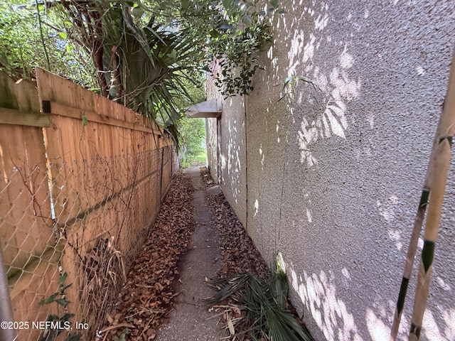 427 Crestwood St, Jacksonville, FL 32208 - view of side of home