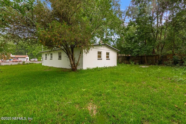 9340 Norfolk Blvd, Jacksonville, FL 32208 - view of yard