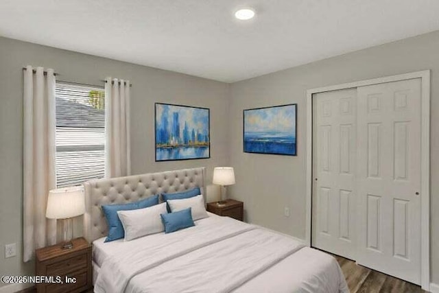 5050 San Juan Ave, Jacksonville, FL 32210 - bedroom featuring wood finished floors, a closet, and recessed lighting