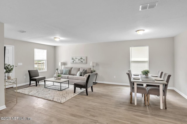 4730 Ridgewood Ave, Jacksonville, FL 32207 - living room featuring wood finished floors and baseboards
