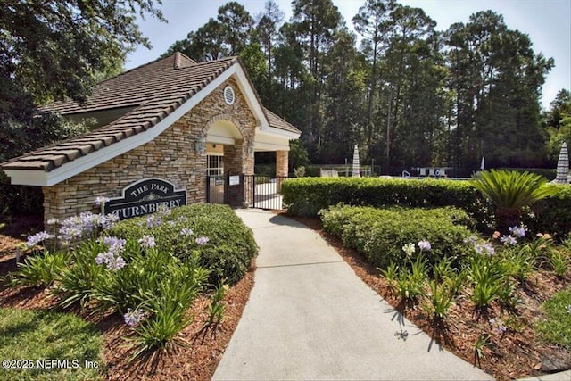 336 Edge Of Woods Rd, Saint Augustine, FL 32092 - view of property's community with a gate