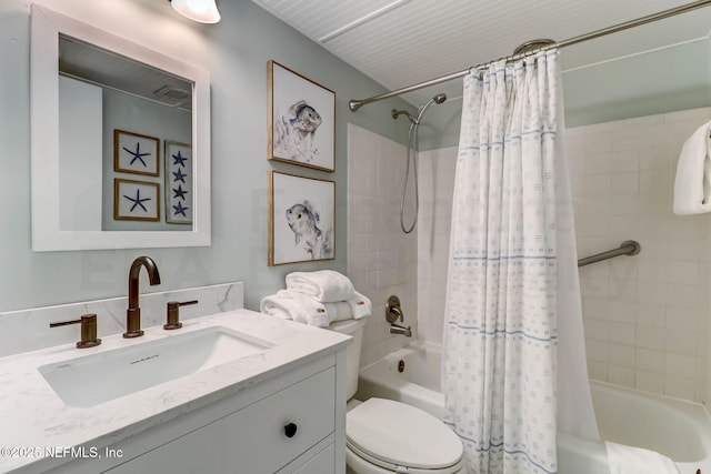 3350 S Fletcher Ave Unit C5, Fernandina Beach, FL 32034 - bathroom featuring shower / bathtub combination with curtain and vanity