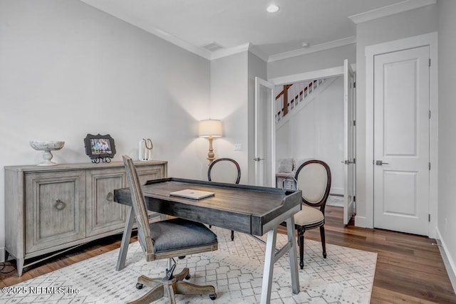 246 Glenneyre Cir, Saint Augustine, FL 32092 - home office featuring ornamental molding, wood finished floors, and recessed lighting