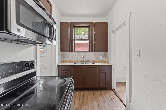 1052 E 14th St, Jacksonville, FL 32206 - photo 9