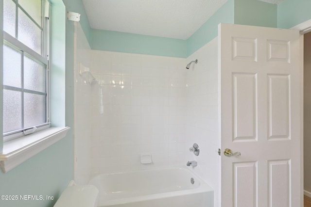 1835 Harbor Island Dr, Fleming Island, FL 32003 - full bathroom with washtub / shower combination