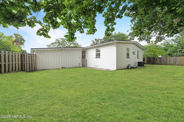 6620 Barkwood Dr, Jacksonville, FL 32277 - photo 29
