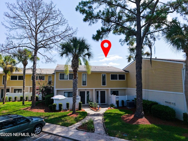 7855 La Sierra Ct Unit 7855, Jacksonville, FL 32256 - view of front of home with uncovered parking