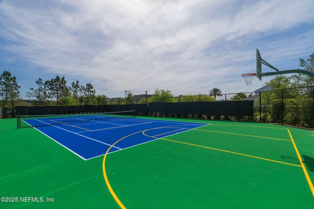 168 Bronson Pkwy, Saint Augustine, FL 32095 - view of basketball court with community basketball court and a tennis court