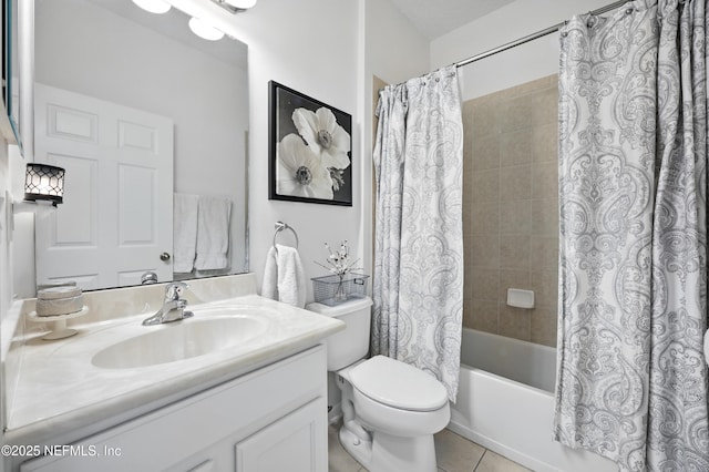 6105 Caladesi Ct, Jacksonville, FL 32258 - full bath featuring vanity, shower / bath combo, and tile patterned floors