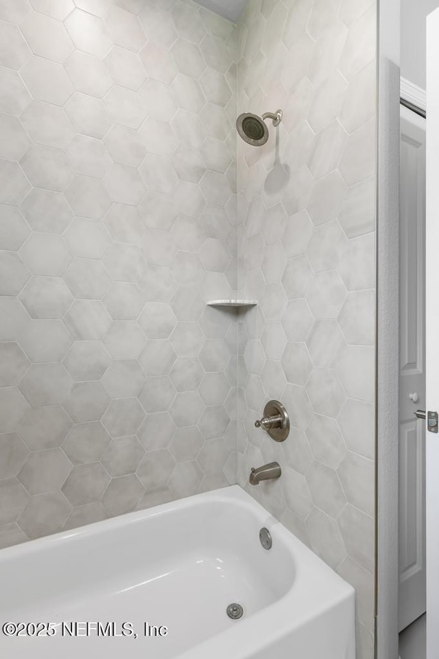 20 Evansville Ln, Palm Coast, FL 32164 - bathroom with shower / bath combination
