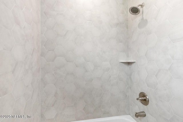 20 Evansville Ln, Palm Coast, FL 32164 - full bathroom with bathtub / shower combination