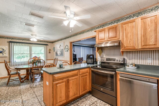 110 Shaffer Ave, Crescent City, FL 32112 - photo 21