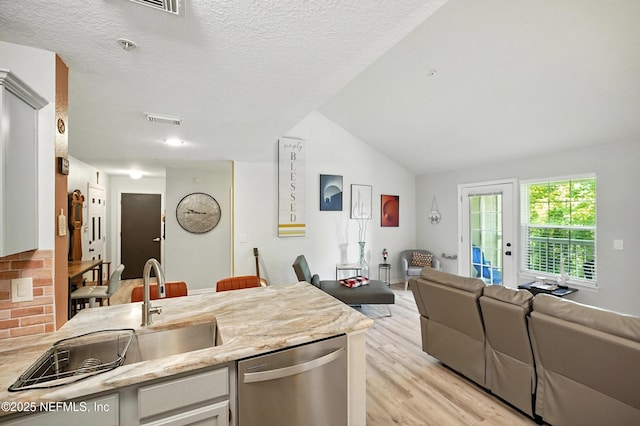 7701 Timberlin Park Blvd Unit 1437, Jacksonville, FL 32256 - photo 2