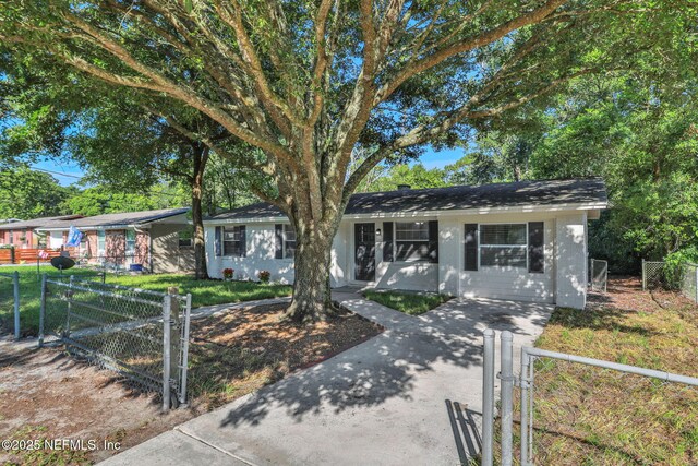 3822 Packard Dr, Jacksonville, FL 32246 - photo 3
