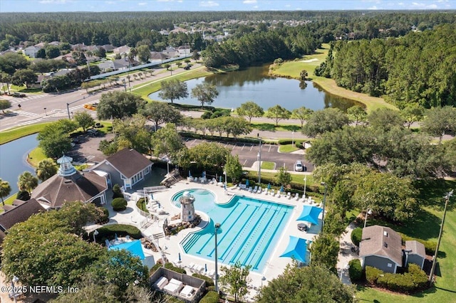 85339 Amagansett Dr, Fernandina Beach, FL 32034 - aerial view of property and surrounding area featuring a nearby body of water and a pool area
