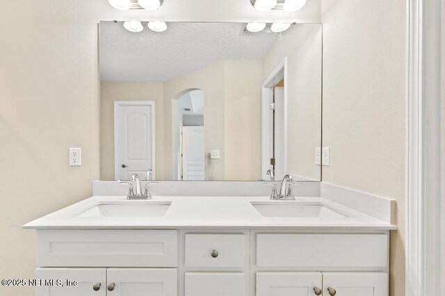 451632 Old Dixie Hwy, Callahan, FL 32011 - full bath with double vanity