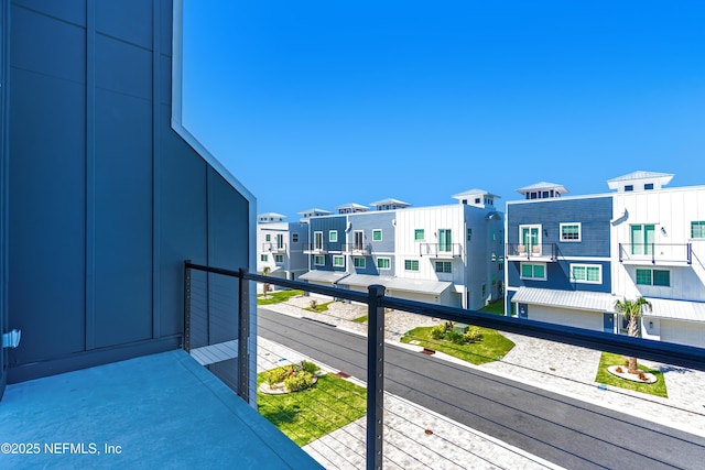 82 Cortez Ave, Saint Augustine, FL 32080 - balcony featuring a residential view
